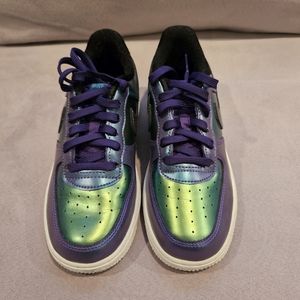 New Nike Air Force 1 Sneakers size 1Y - metallic purple/blue
